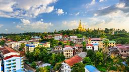 Hotels a Yangon prop de Yangon City Hall