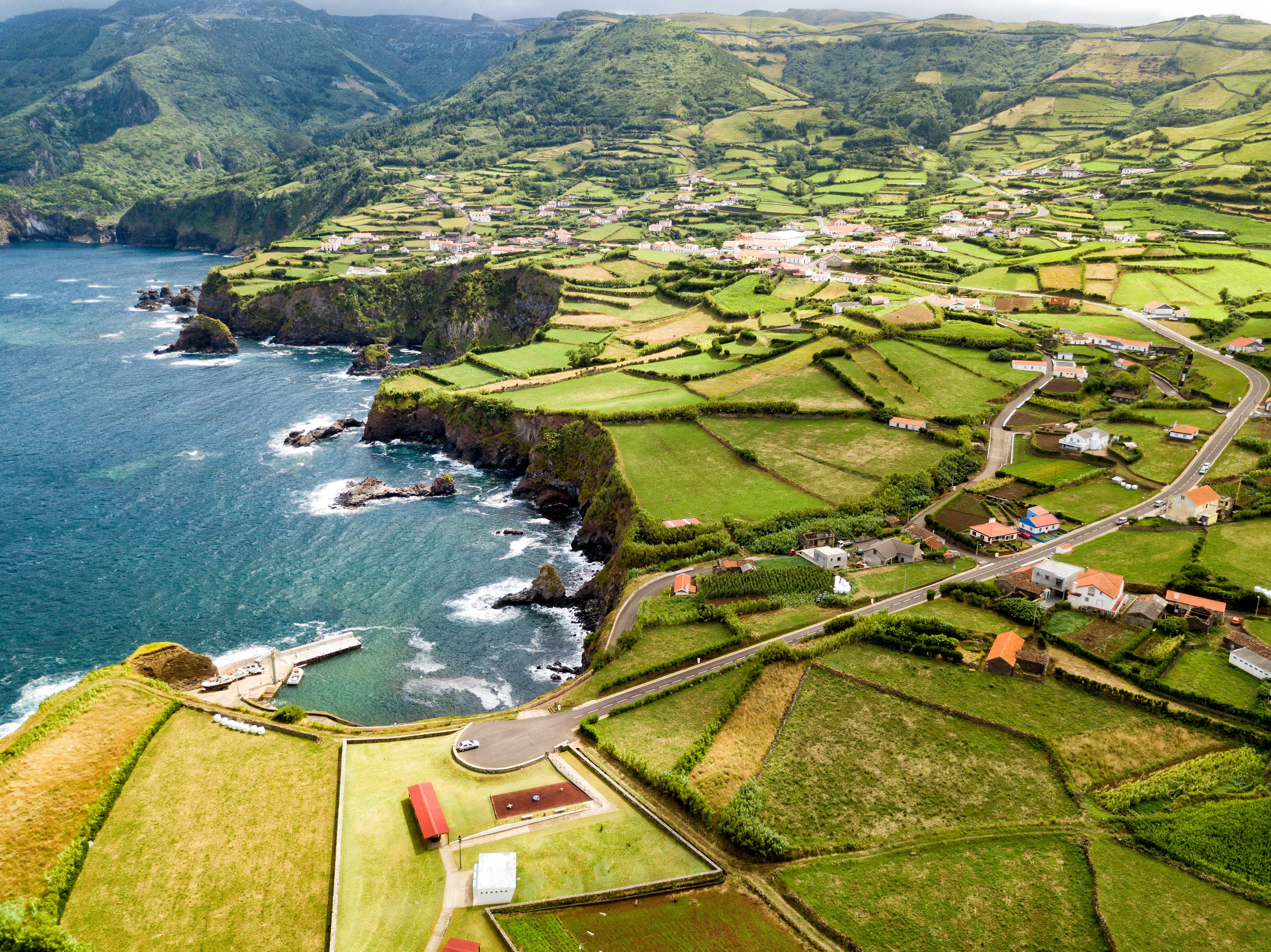 Cotxes de lloguer a Ponta Delgada (A&ccedil;ores)