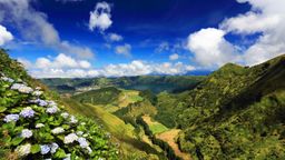 Troba vols barats a Ponta Delgada (A&ccedil;ores)