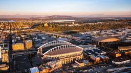 Hotels a prop de Seattle Dragons vs. Los Angeles Wildcats