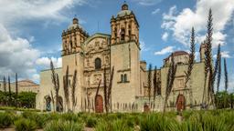Hotels a Oaxaca prop de Church of Santo Domingo de Guzman