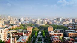 Hotels a Yerevan prop de Blue Mosque