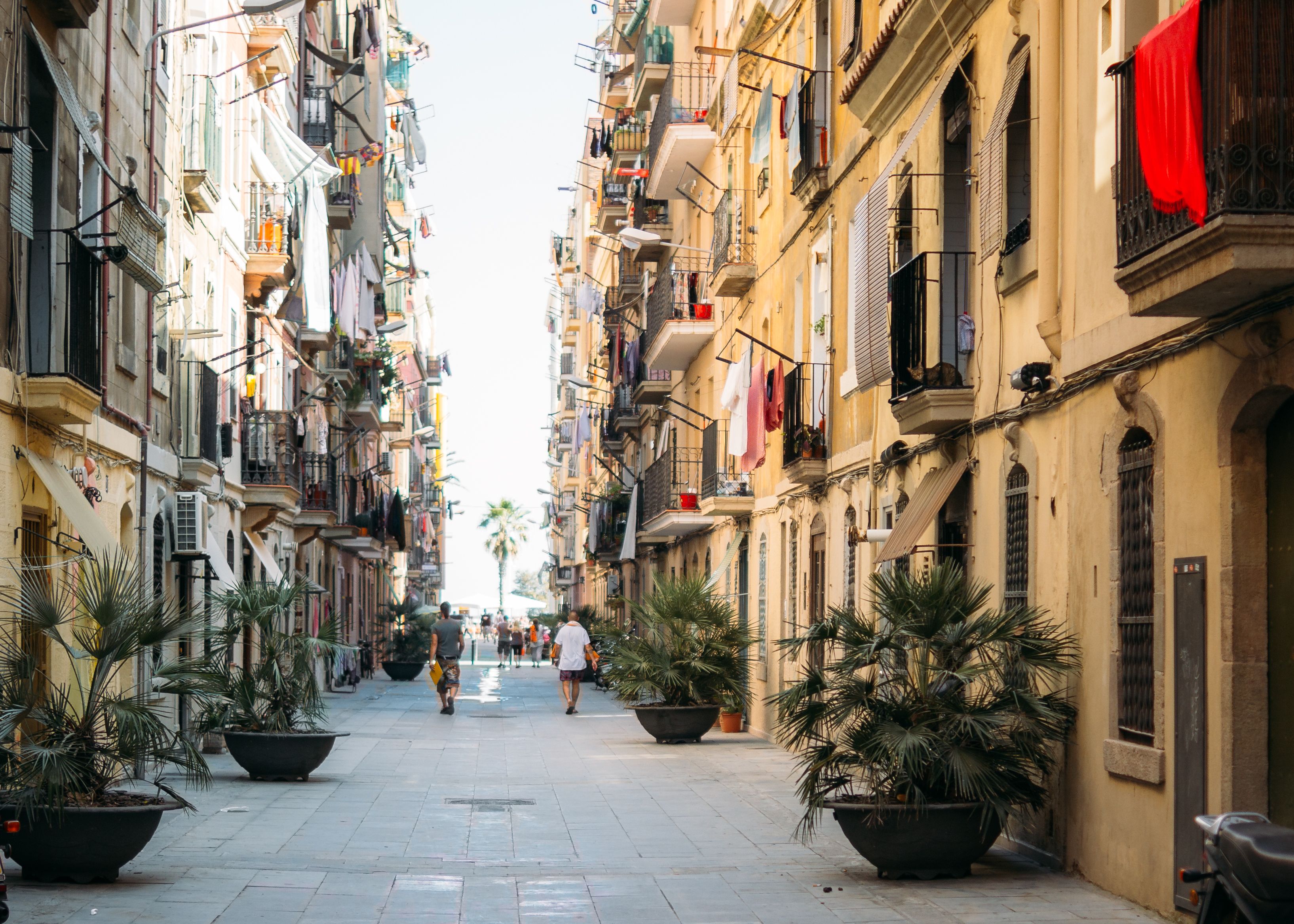 Troba vols barats de Xile a Barcelona