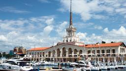 Hotels a Sochi prop de Cathedral of the Archangel Michael