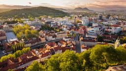 Hotels a Ljubljana prop de National and University Library of Slovenia