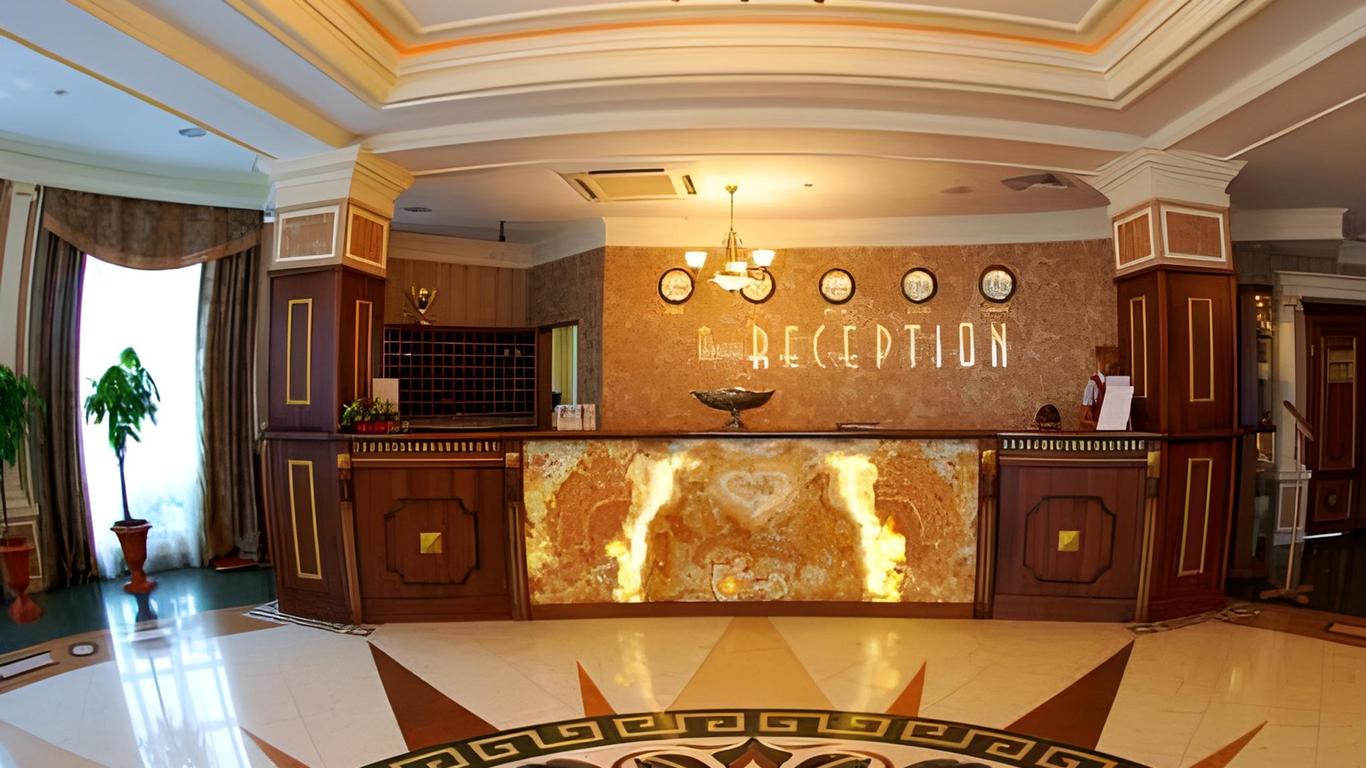 Mayak Hotel Listvyanka