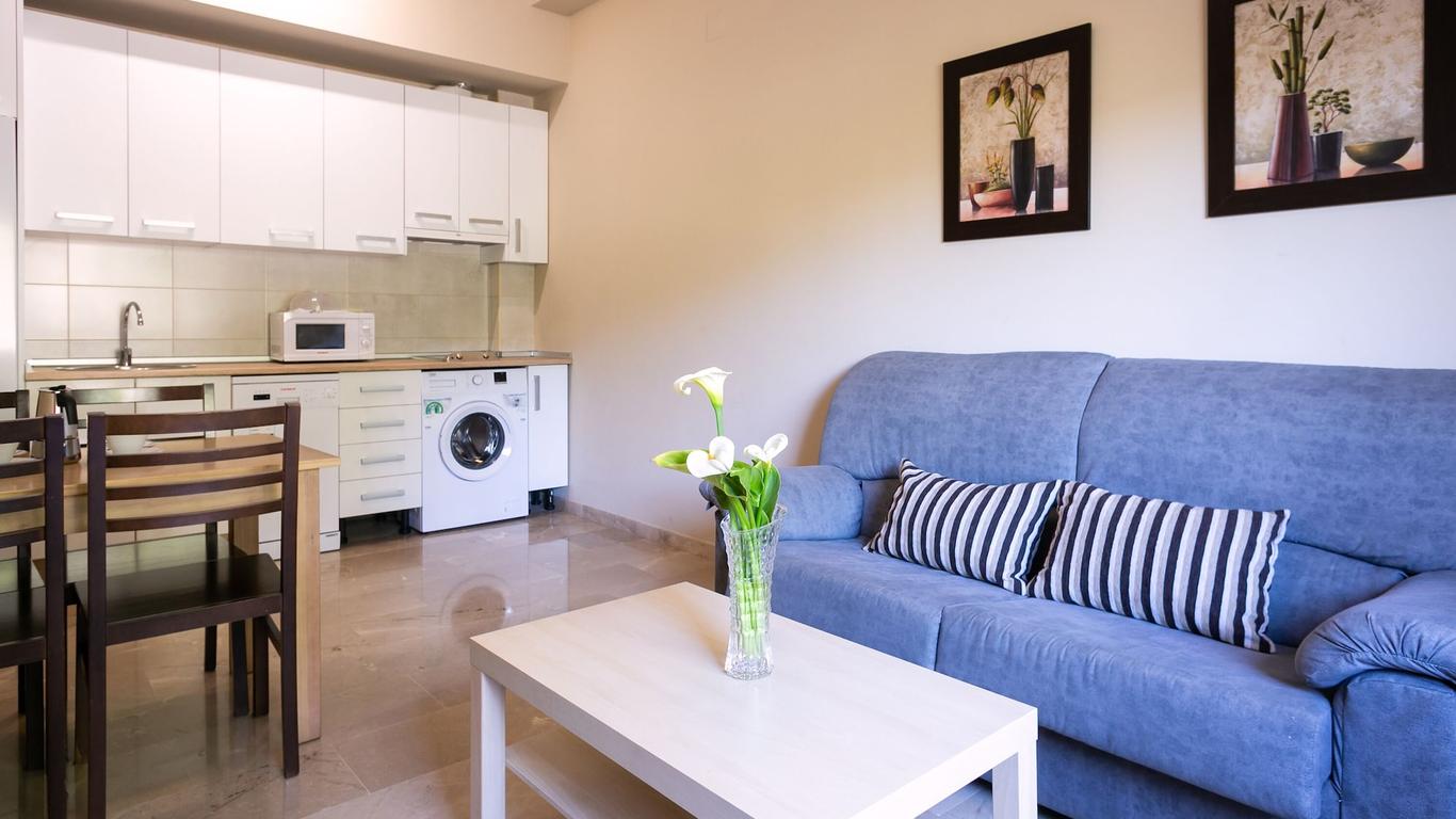 Apartamentos Turísticos La Castilleja