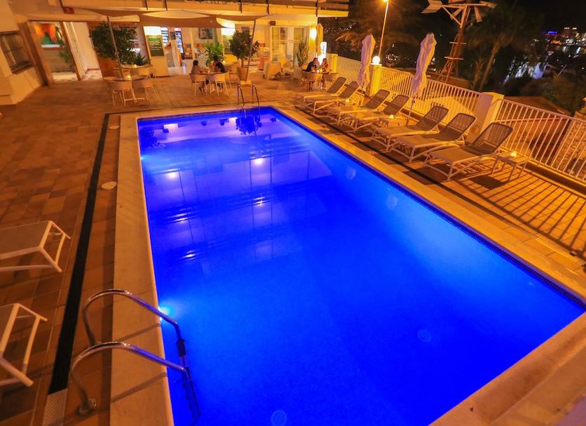 Pool Foto