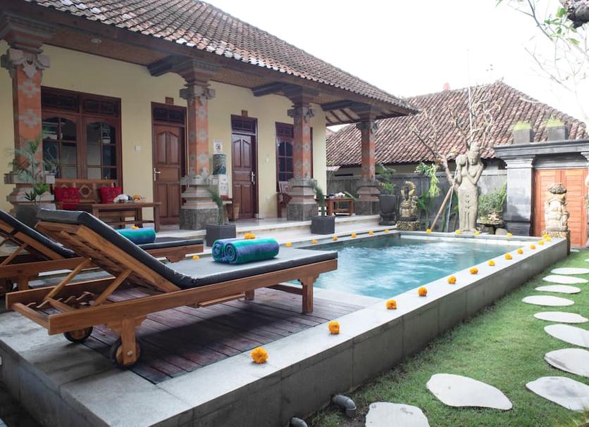Pool Foto