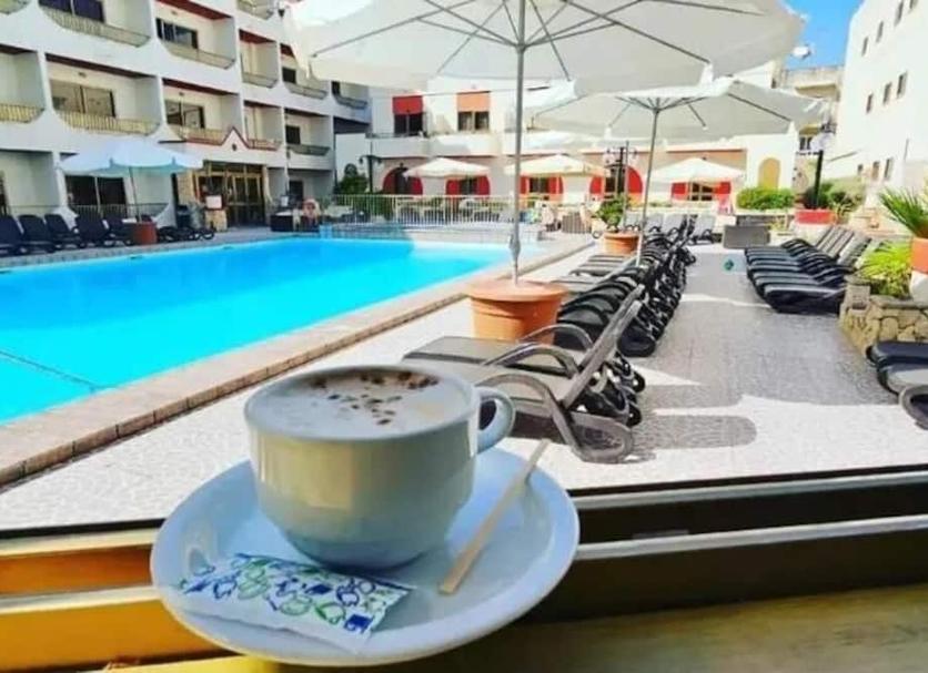 Pool Foto