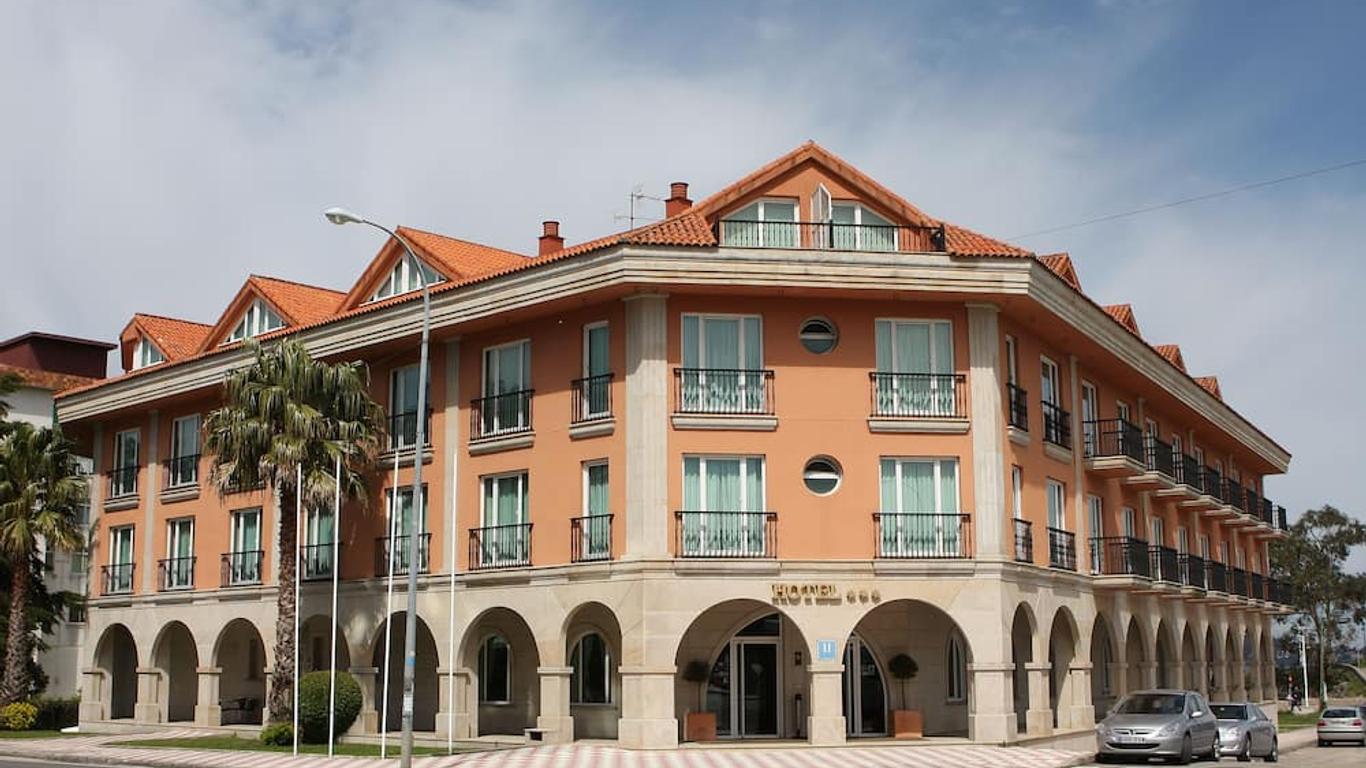 Hotel Bahía Bayona
