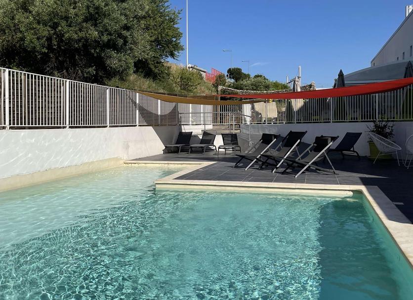 Pool Foto