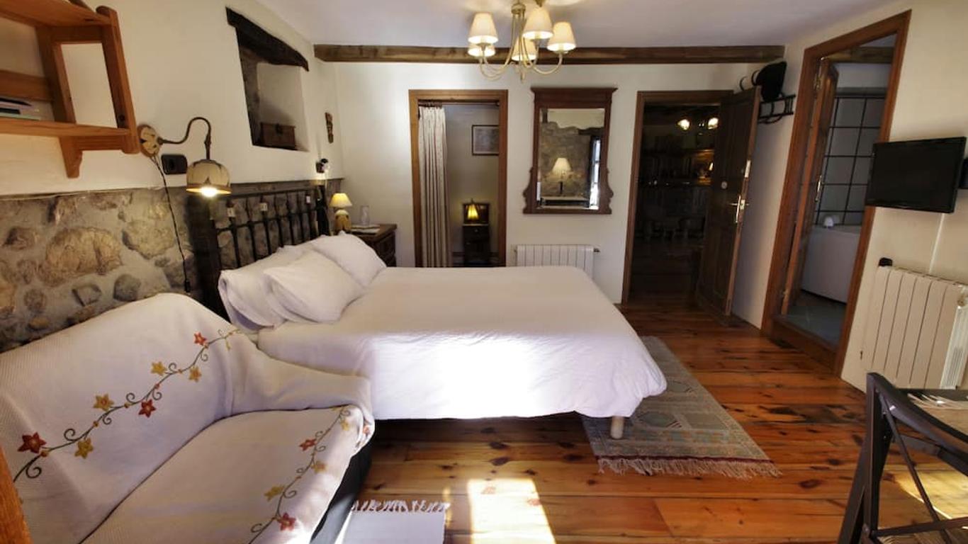 Casa Rural La Cortina