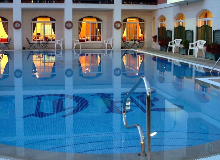 Pool Foto