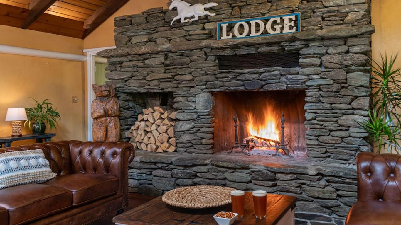 White Horse Lodge