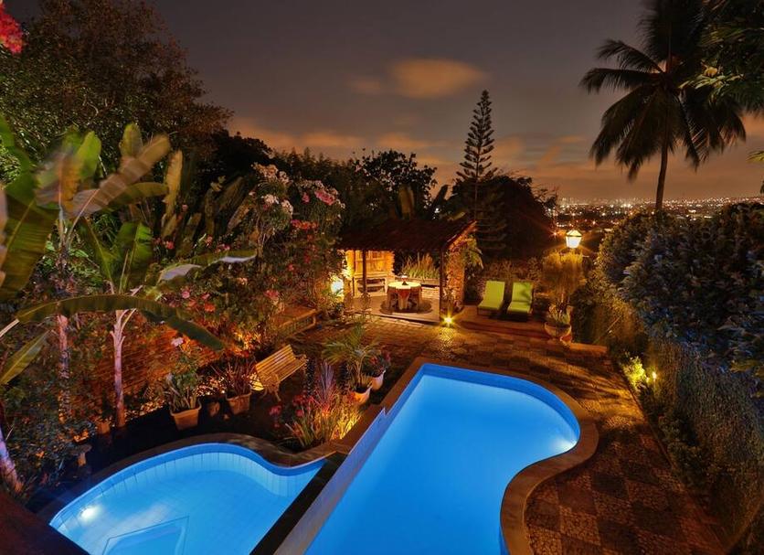 Pool Foto