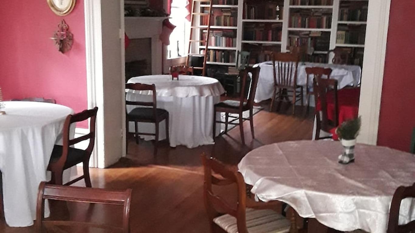 Hall Place Bed and Breakfast