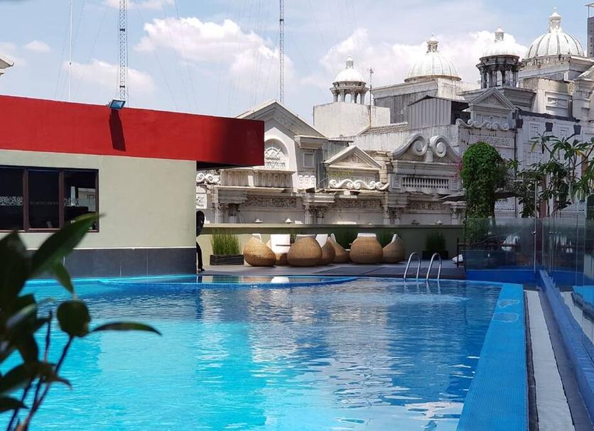 Pool Foto