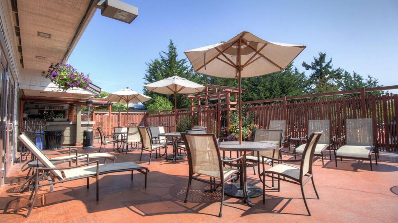 Earthbox Inn & Spa