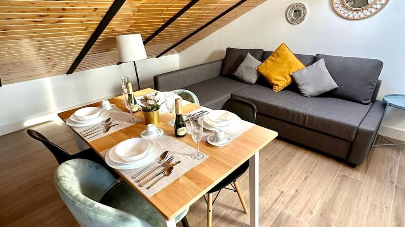Casa Secunda Romar