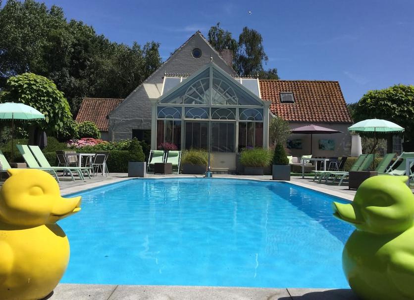 Pool Foto