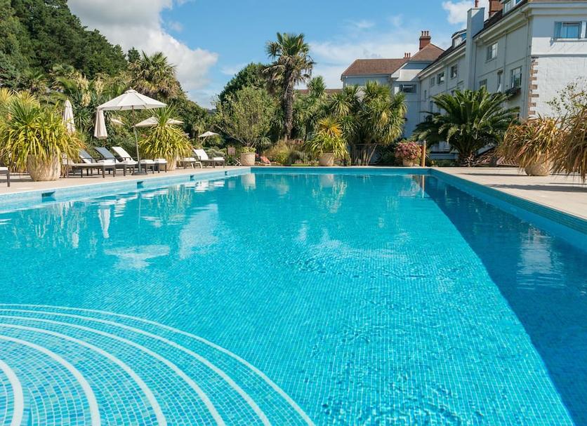 Pool Foto