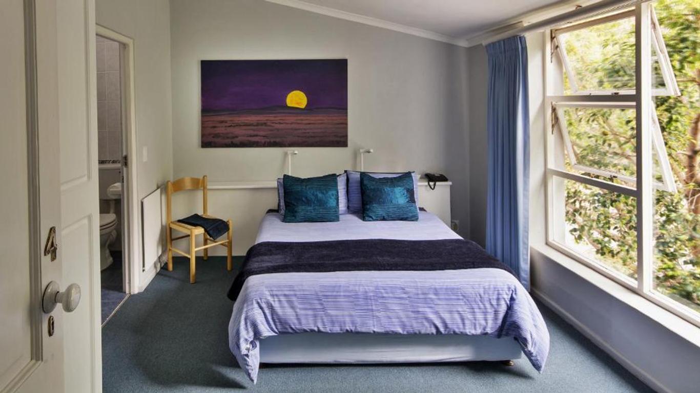 Brightwater Lodge