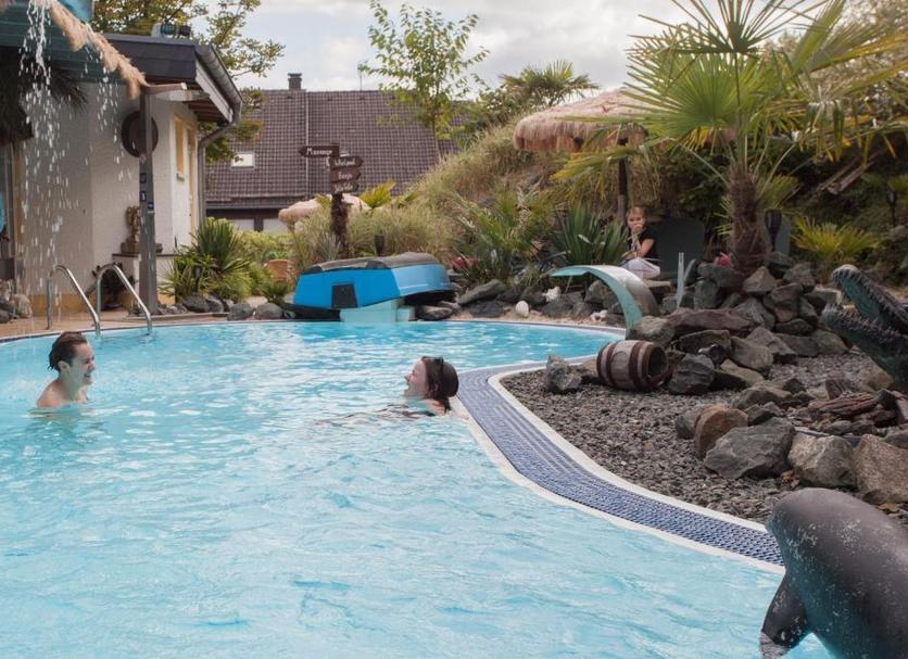 Pool Foto