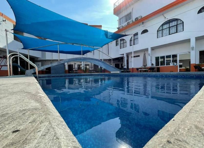 Pool Foto