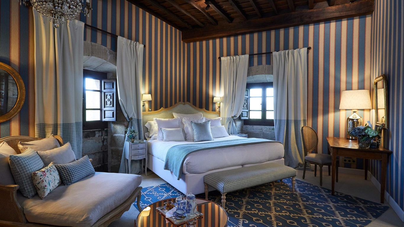 Helguera Palacio Boutique & Antique