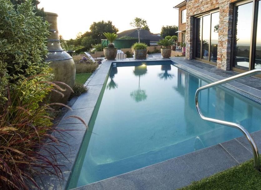 Pool Foto