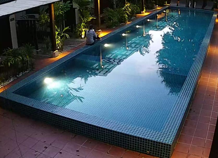 Pool Foto