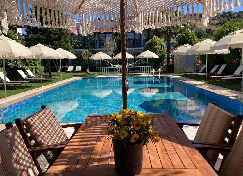 Pool Foto