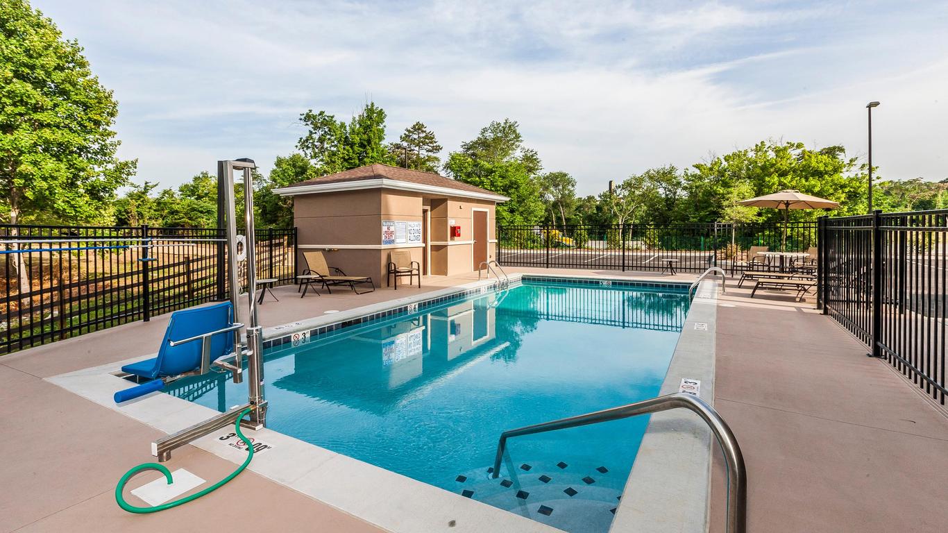 Staybridge Suites Knoxville-West