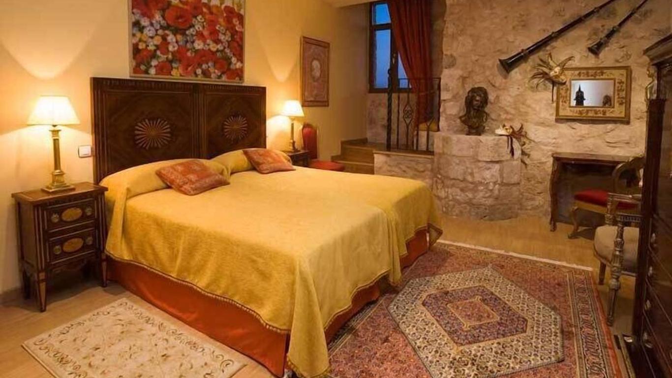 Residencia Real del Castillo de Curiel