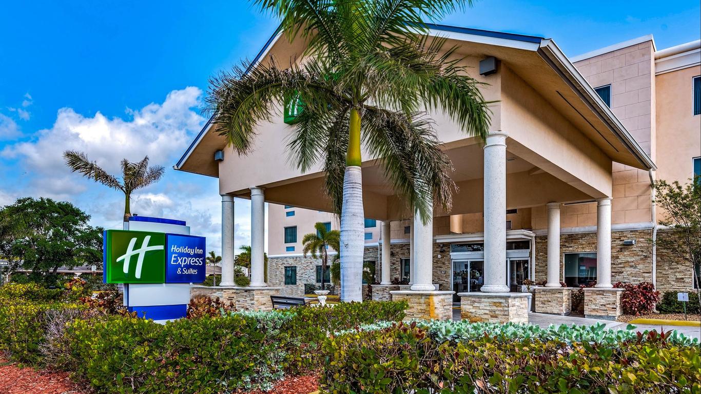 Holiday Inn Express & Suites Lantana