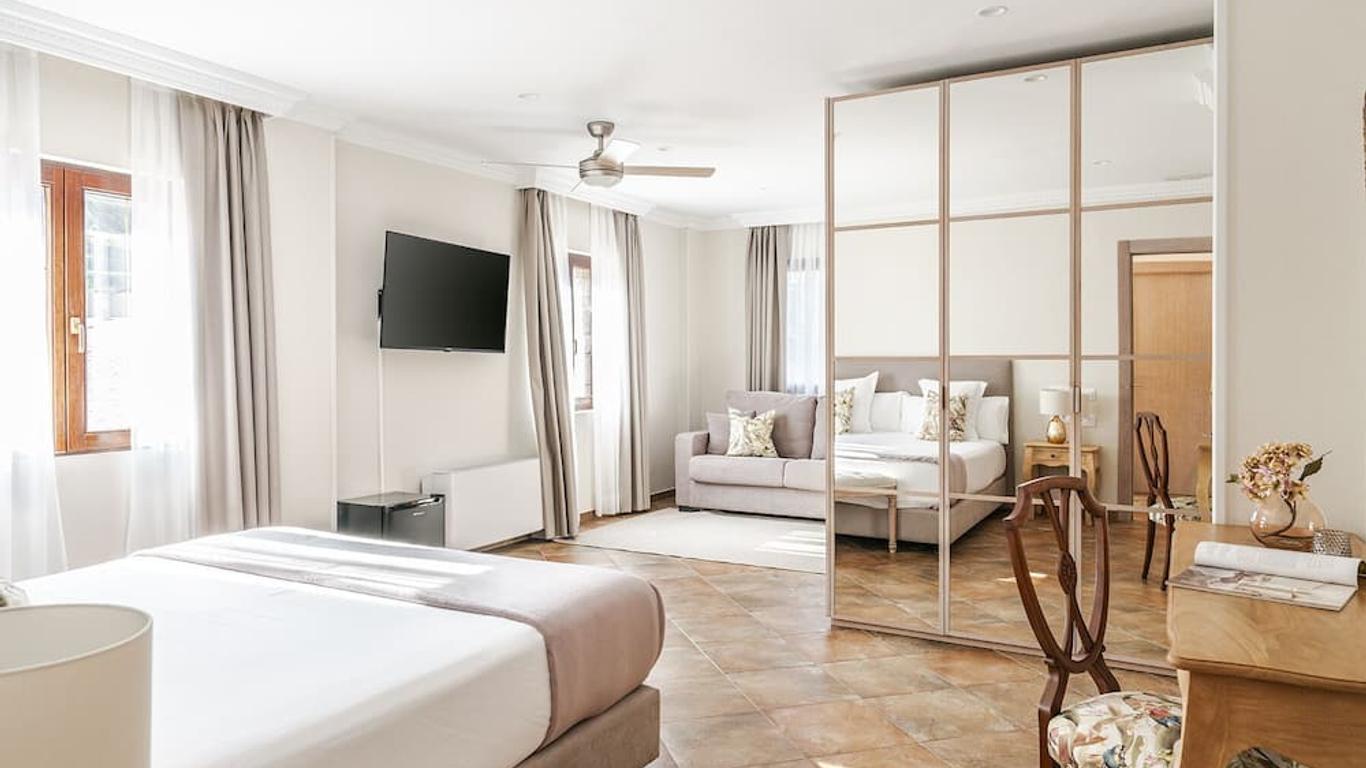 Hotel Penas Blancas
