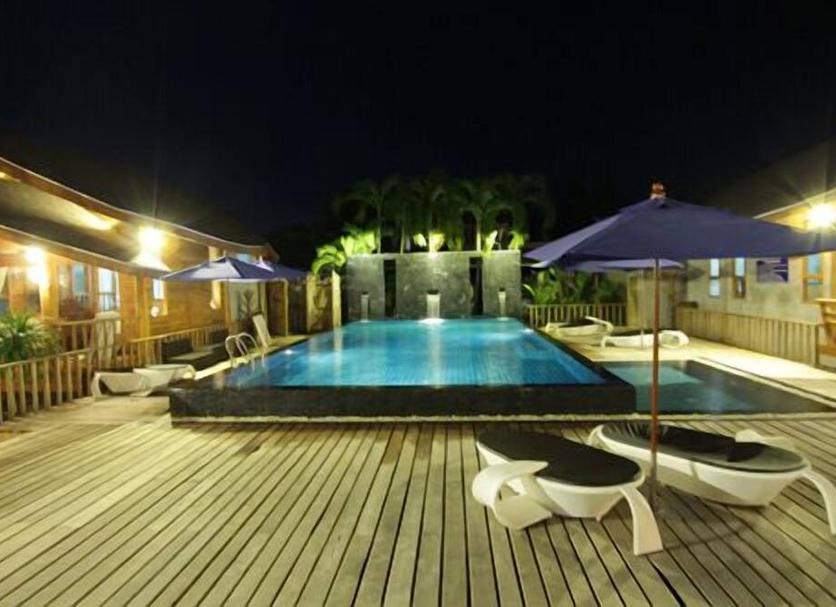 Pool Foto