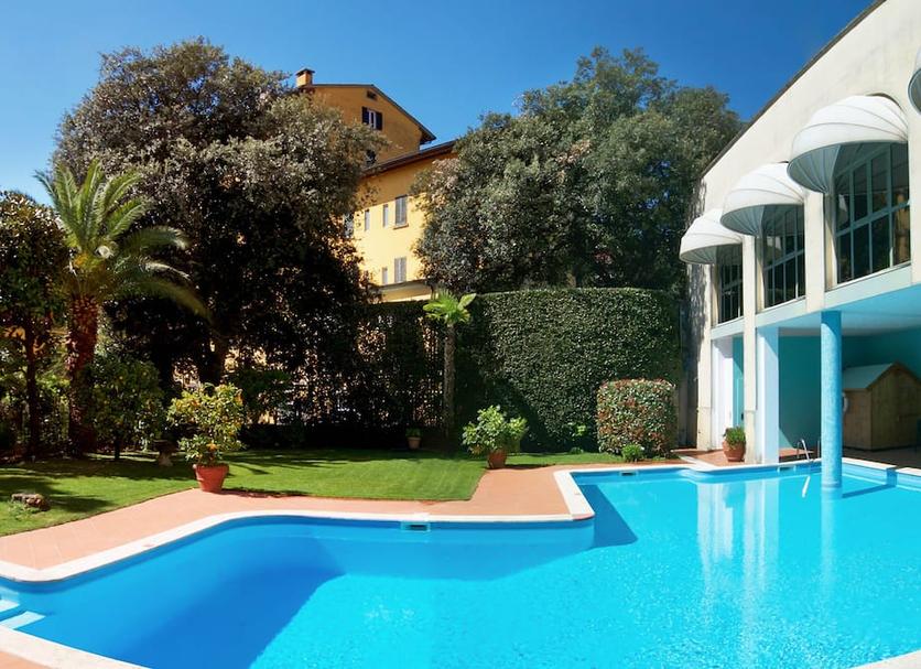Pool Foto