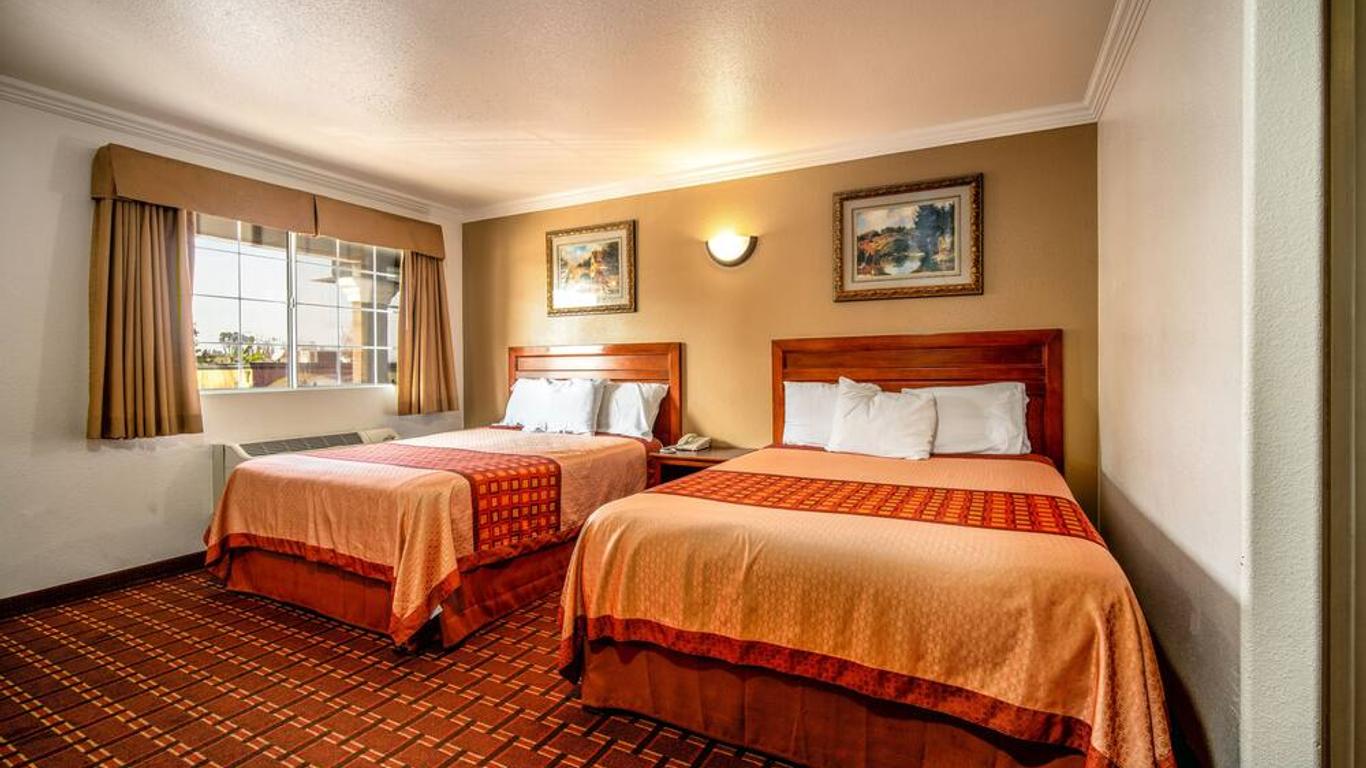 Regency Inn & Suites Downey