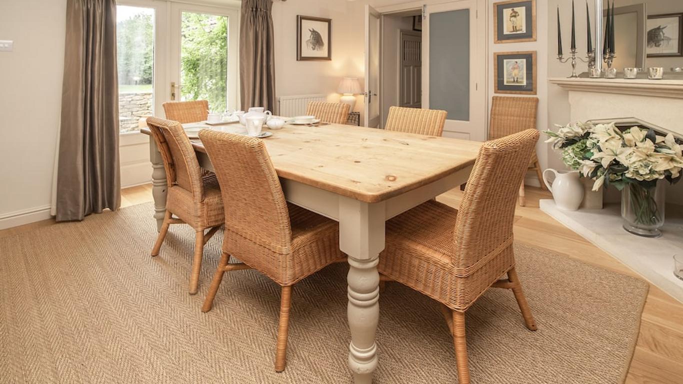 Great Ashley Farm