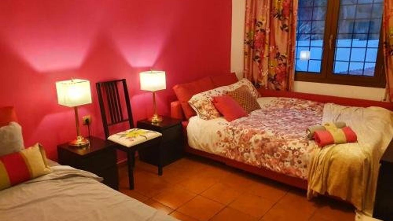 Ashram Villa Sunshine
