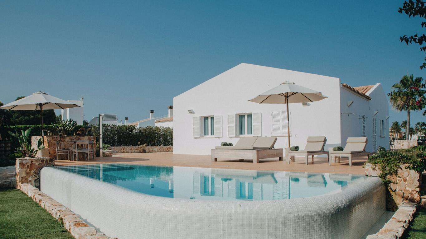 Lago Resort Menorca - Villas & Bungalows del Lago