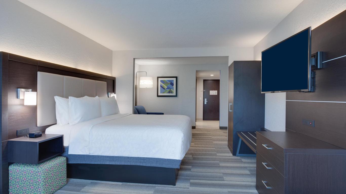 Holiday Inn Express Hotel & Suites Ft Lauderdale Airport/Cru, An Ihg Hotel