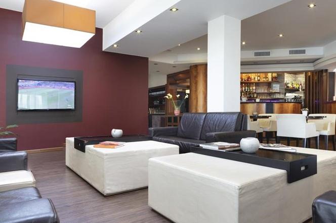 Hotel Holiday