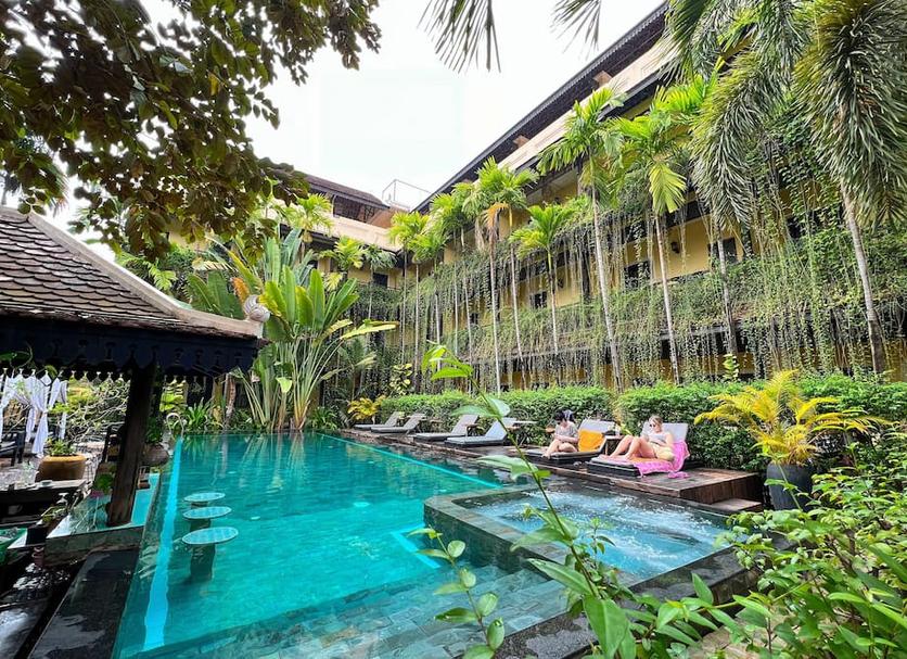 Pool Foto