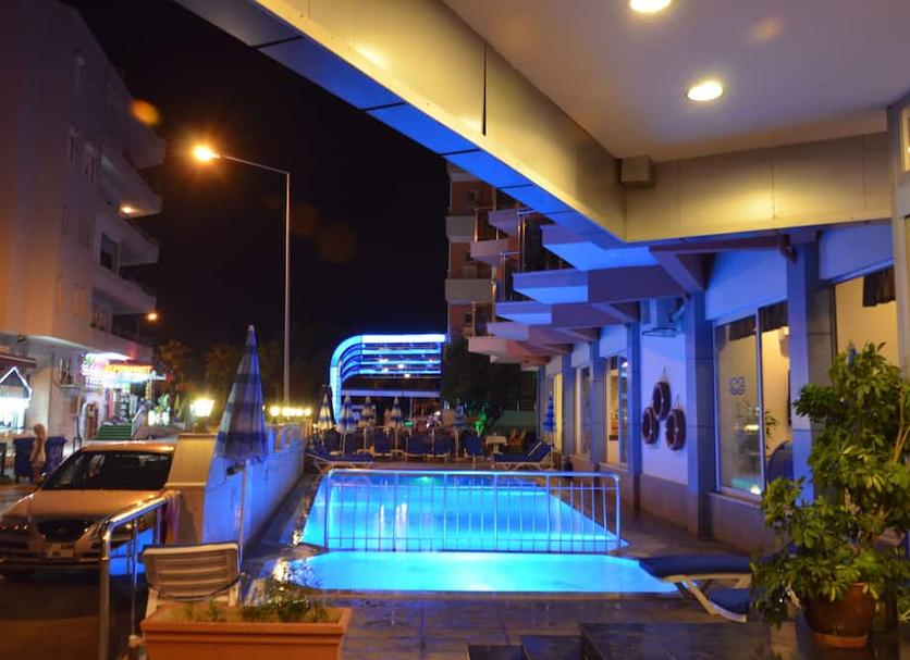 Pool Foto