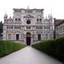 Edifici