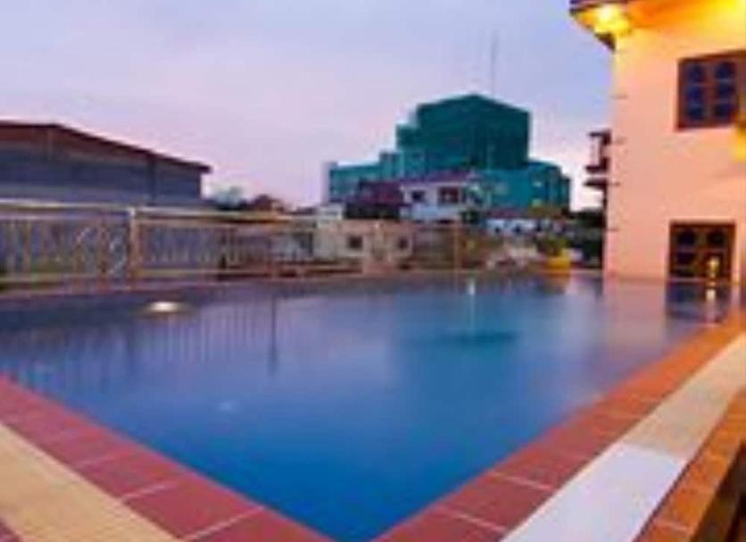 Pool Foto