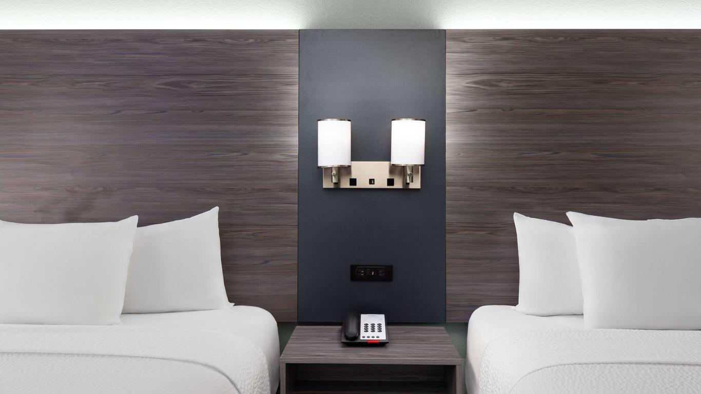 Baymont by Wyndham Creedmoor